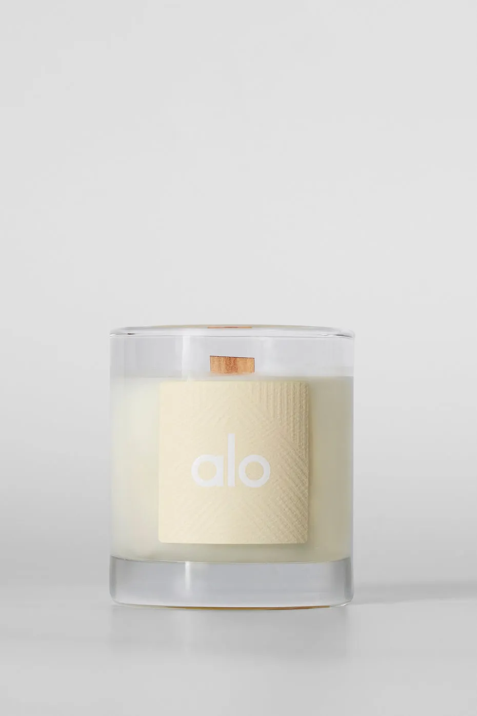 Alo Holiday Candle - 8 oz