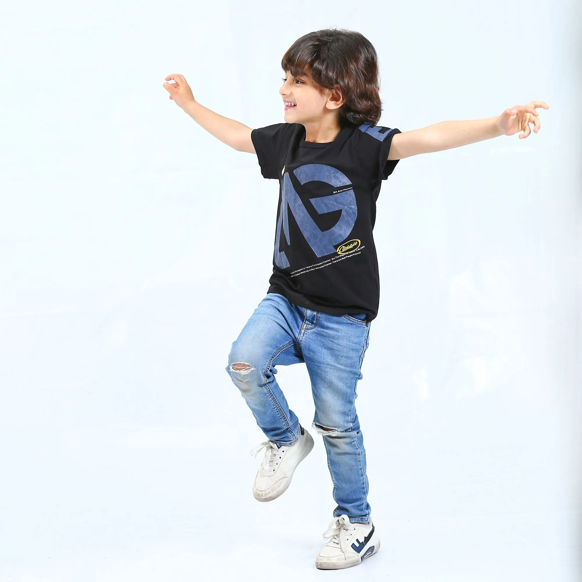 BOYS T-SHIRT MG ART & FASHION