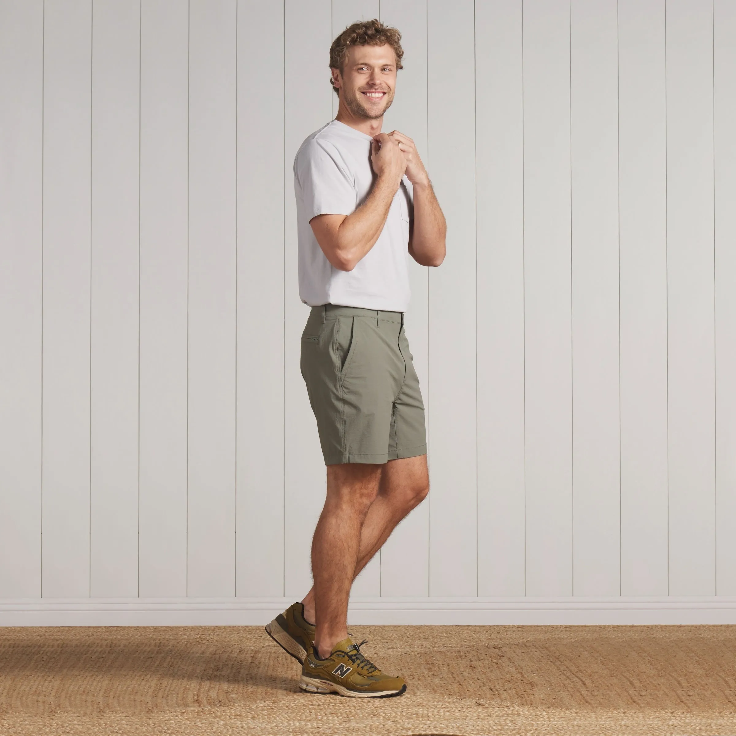 Hybrid Everyday Shorts 7" - Tea Leaf