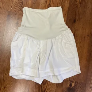 Motherhood SIZE L Maternity Shorts